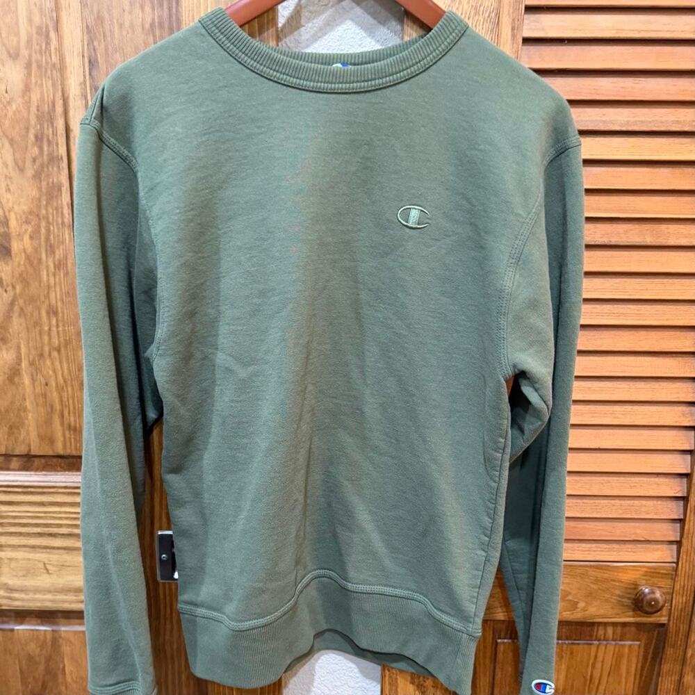 Champion green crewneck sweatshirt in